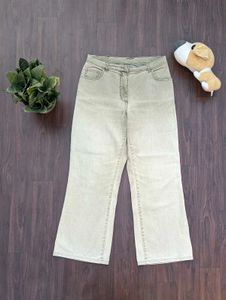 BOOT CUT CREAM