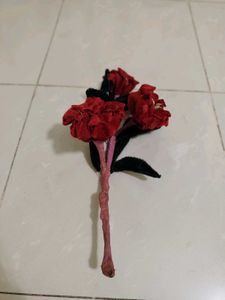 Velvet Rose Flower Leaves Showpiece