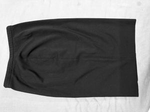 M&amp;S Tailored Pencil Skirt