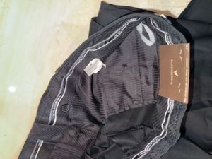 blackberry Men&#39;s Black Pants