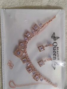 Sparkling Diamond Necklace Set