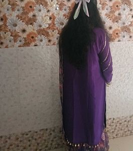 Purple Floral Embroidered Salwar Kameez