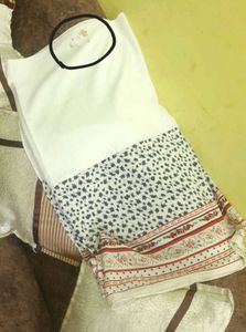White Printed Cotton Stole🤍