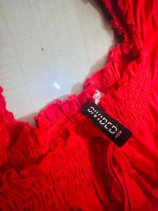 Red Square Neck Puff Sleeve Top
