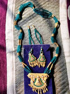 Simple Necklace With Earrings