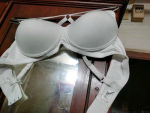 White Comfortable Bra 40C.