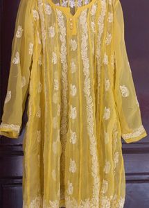 Combo Of Stunning Chickenkari Kurthi& Lipstick