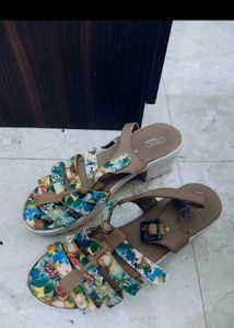 Floral Print Wedges Heel
