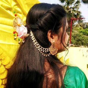 Pearl &amp; Gold Ear Chain