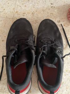 Black &amp; Red Sport Shoes