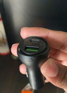 27W Spigen Car Charger