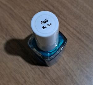 Zudio Shimmer Blue Colour Nail Paint