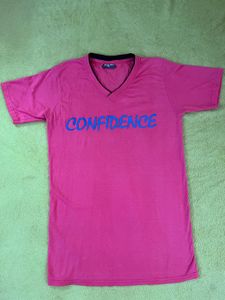 T-Shirt - V- Neck - CONFIDENCE