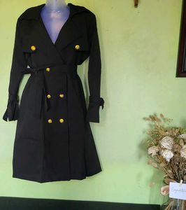 premium  Trench coat