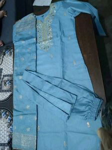 Myra Suit