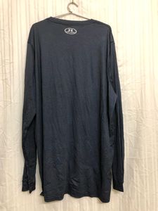 Under Armour Gery Long Sleeve T Shirt