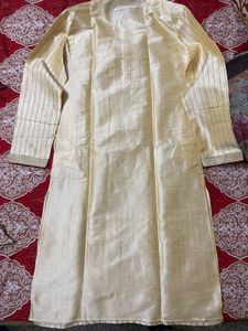 Free pyjami and Stole With Elegant Men&#39;s Kurta