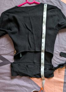 Zara Black Full Sleeves Crop Top