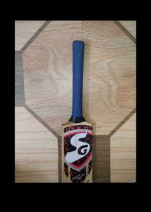 SG Cricket Bat