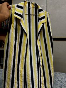 Striped Sleeveless Blouse