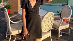 New Urbanic Classic Black Hot Silk Dress