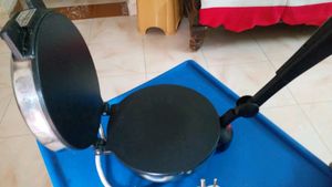Price drop - Non stick Roti maker