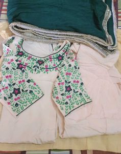 Floral Embroidered punjabi salwar suit