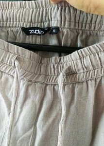 Cropped Lace Hem Pants