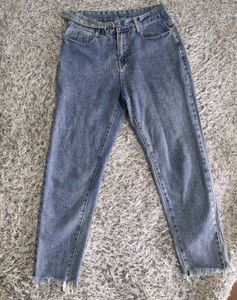 Distressed Hem Jeans(30-31waist can wear)