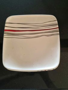 SET 5 MELAMINE PLASTIC PLATES 7&#34;