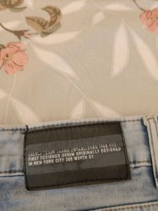 Calvin Klein Jeans