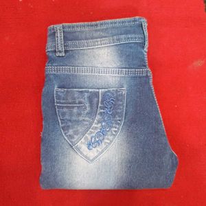 Women&#39;s Blue Denim Jeans