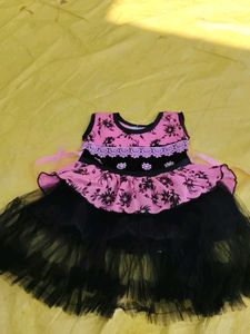 Cute Pink & Black Dress