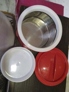 Red Colour Hot Tiffin