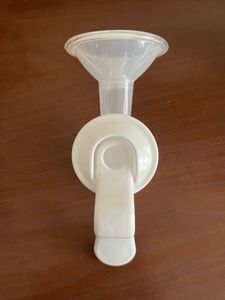 Manual Breast Pump With Bottles
