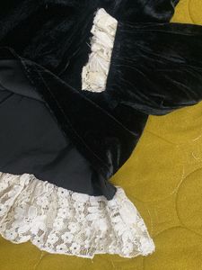 Black Velvet Lace Dress bust 32