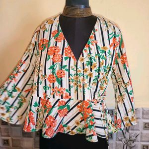Zara Floral Top ( Yellow paint stains)