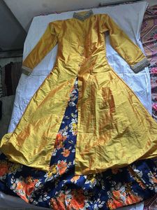 Elegant Anarkali Kurta Set