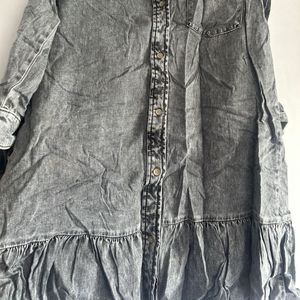 Gap Denim Peplum Style Shirt Top