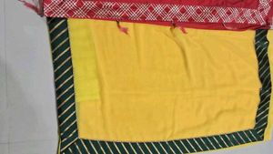 Combo Me Saree H No Blouse
