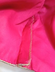 💥🆕️ Pink Brocade Blouse