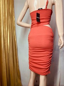 Chic One-Shoulder Bodycon Dress