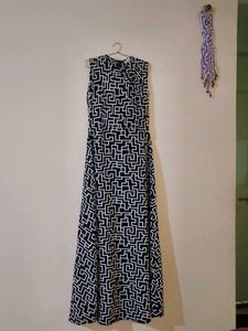 Chic Geometric Maxi Dress