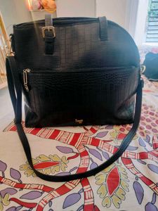 Baggit Elegant Black Tote Bag Fixed Price