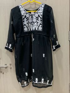 Black Embroidered Tunic Top