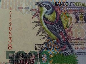 🔥Rare Sao Tome Principe 5000 Dobras UNC Note🔥