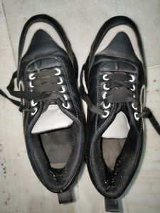 🔥🔥🔥 WEEKEND SALE🔥🔥🔥Black Shoes