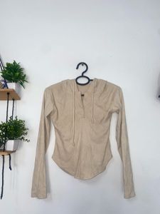 long sleeve beige top