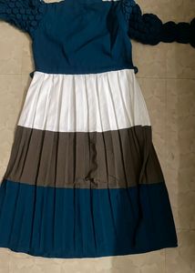 Bubble Sleeves Dress