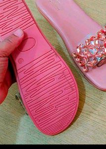 Pink Flats👌